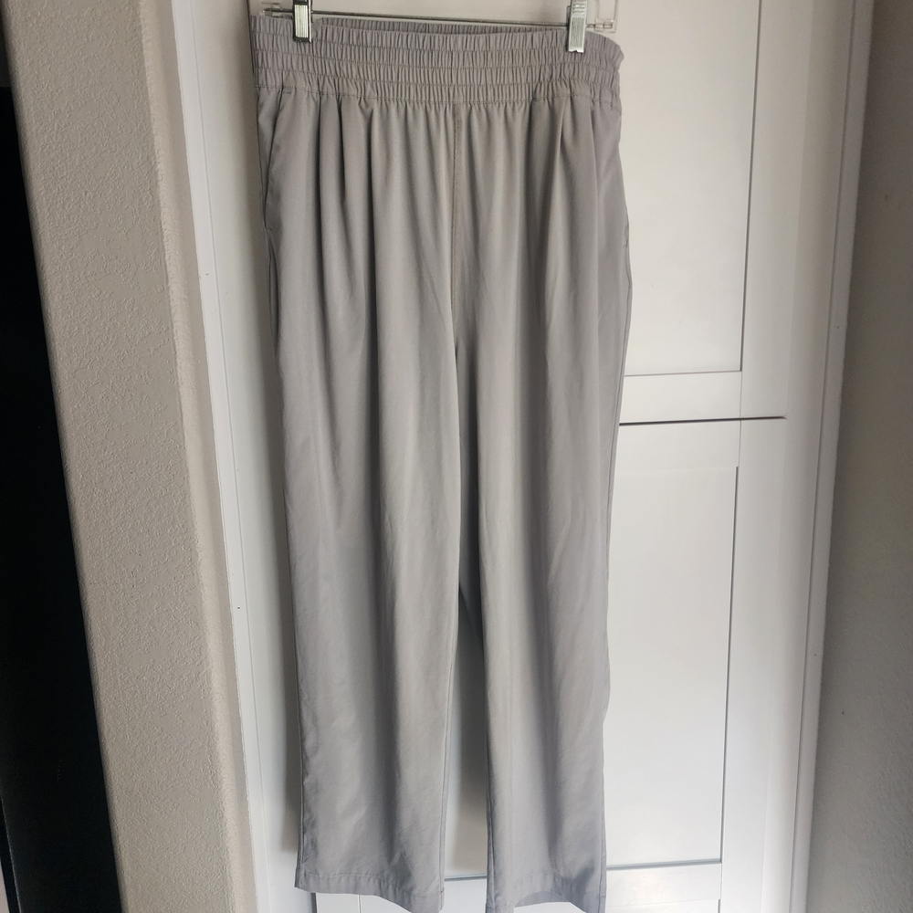 Vuori  Women's Pants - Picture 3 of 6